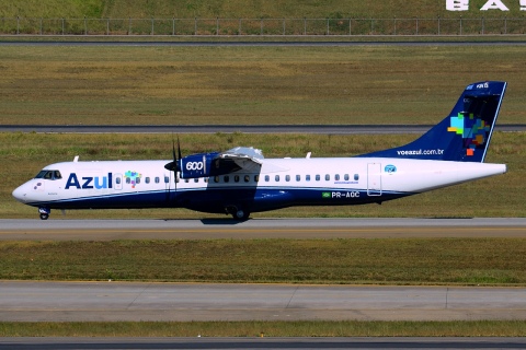 PR-AQC - ATR 72-600 (72-212A) - AZUL Linhas Aereas Brasileiras - GRU - 06-06-2013b
