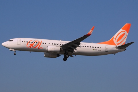 PR-GTV - 737-8EH(WL) - GOL _ Linhas Aereas Inteligentes - GRU - 07-06-2013