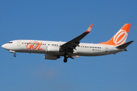 PR-GTY - 737-8EH(WL) - GOL _ Linhas Aereas Inteligentes - GRU - 05-06-2013
