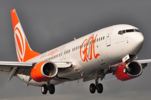 PR-GXB - 737-8EH(WL) - GOL _ Linhas Aereas Inteligentes - SDU - 04-06-2013