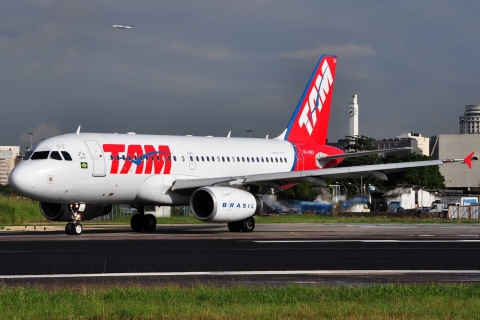 PR-MBV - A319-132 - TAM Linhas Aereas - SDU - 04-06-2013