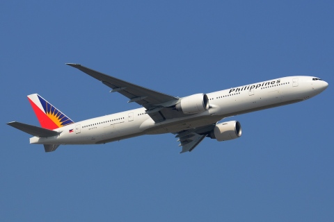RP-C7774 - 777-3F6(ER) - Philippine Airlines - HKG - 25-01-2013