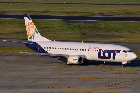 SP-LLE - 737-45D - LOT Charters - BRU - 23-08-2013b