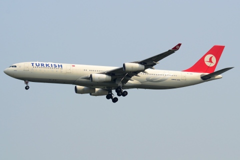 TC-JDN - A340-313 - Turkish Airlines - BKK - 01-02-2013