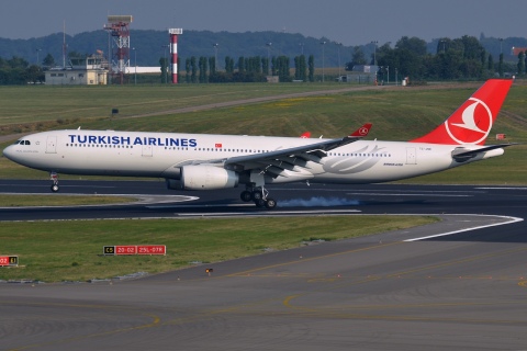 TC-JNR - A330-343 - Turkish Airlines - BRU - 23-08-2013