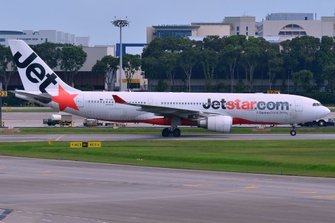 VH-EBC - A330-201 - Jetstar Airways - SIN - 28-01-2013