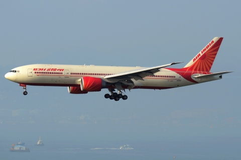 VT-ALB - 777-237(LR) - Air India - HKG - 05-02-2013