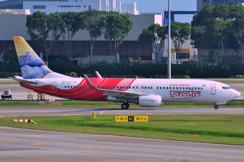 VT-AXX - 737-8HG(WL) - Air India Express - SIN - 29-01-2013