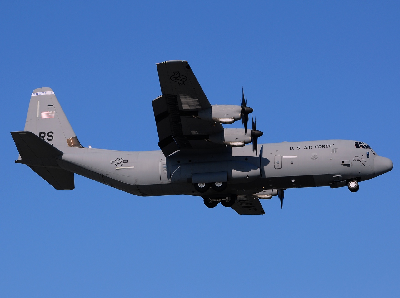 06-8610 - C-130J-30 Hercules - United States Air Force - OTP - 14-02-2014