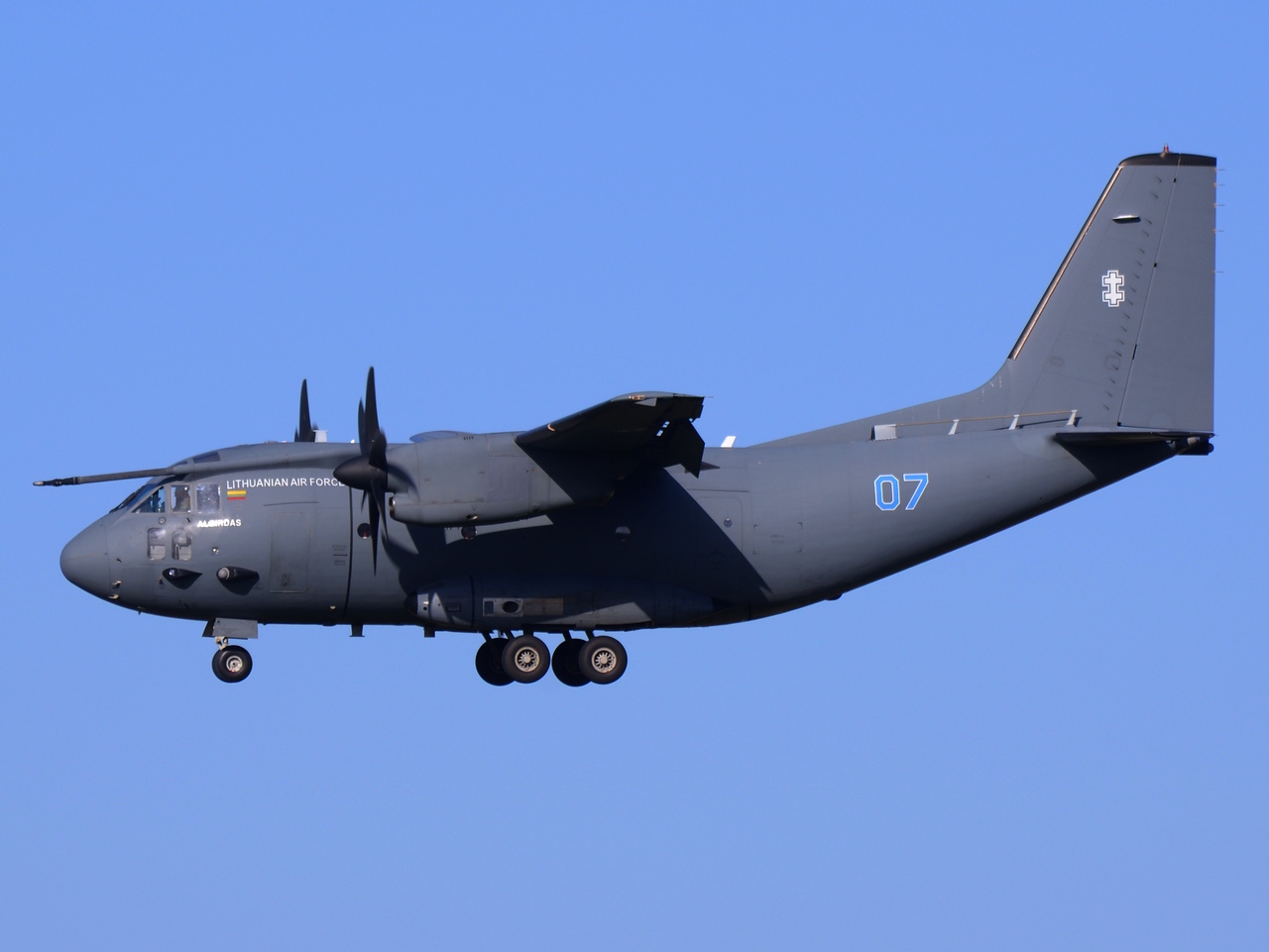 07 Blue - C-27J Spartan - Lithuanian Air Force - CRL - 01-11-2014