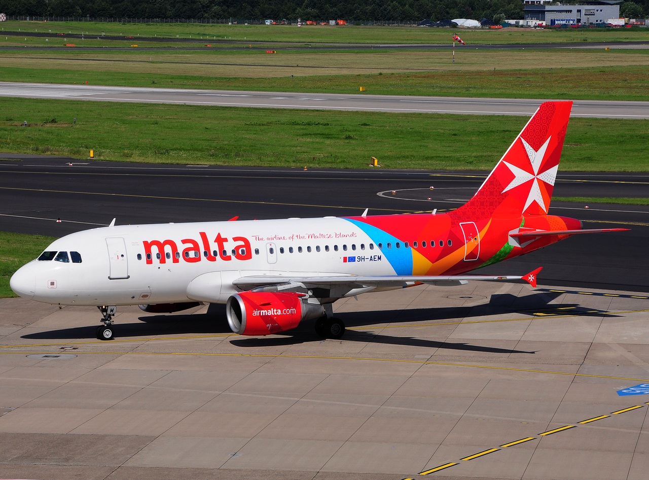 9H-AEM - A319-111 - Air Malta - DUS - 19-07-2014