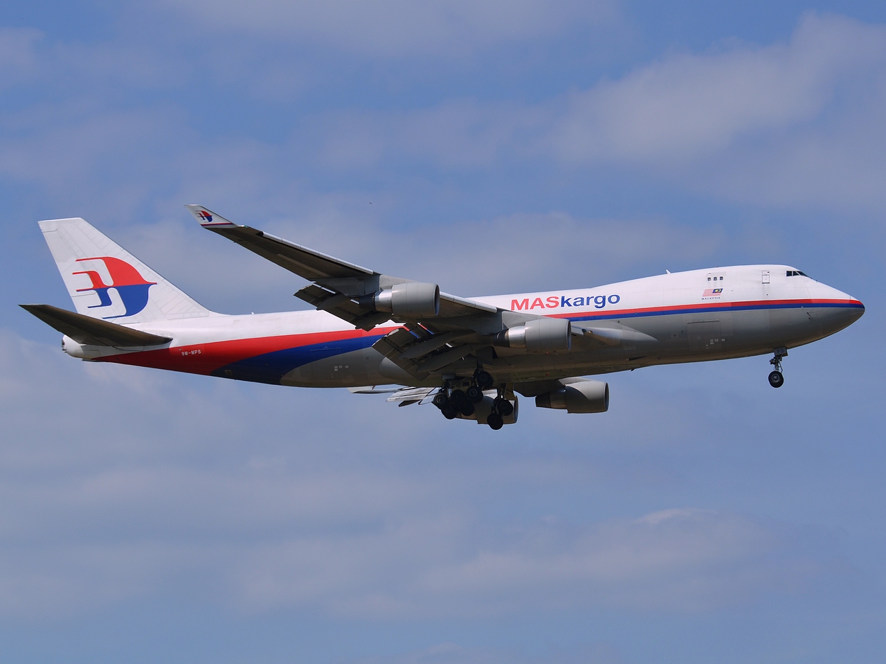 9M-MPS - 747-4H6F - Malaysia Airlines - FRA - 04-05-2014