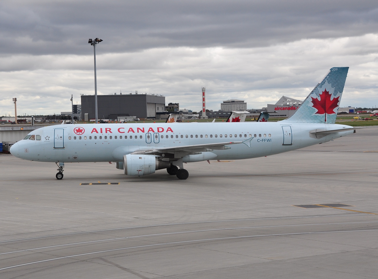 C-FFWI - A320-211 - Air Canada - YUL - 22-09-2014