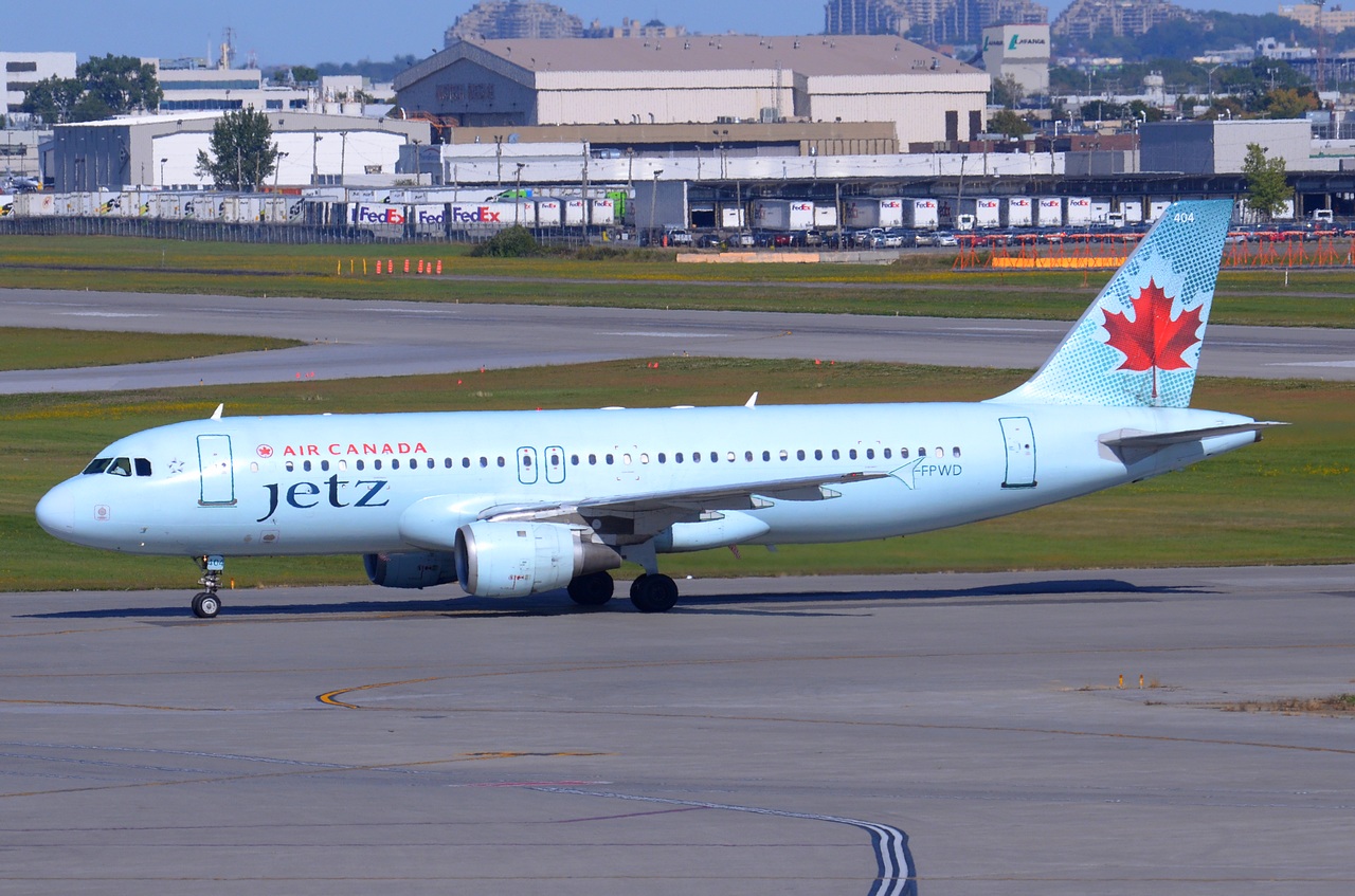 C-FPWD - A320-214 - Air Canada Jetz - YUL - 19-09-2014