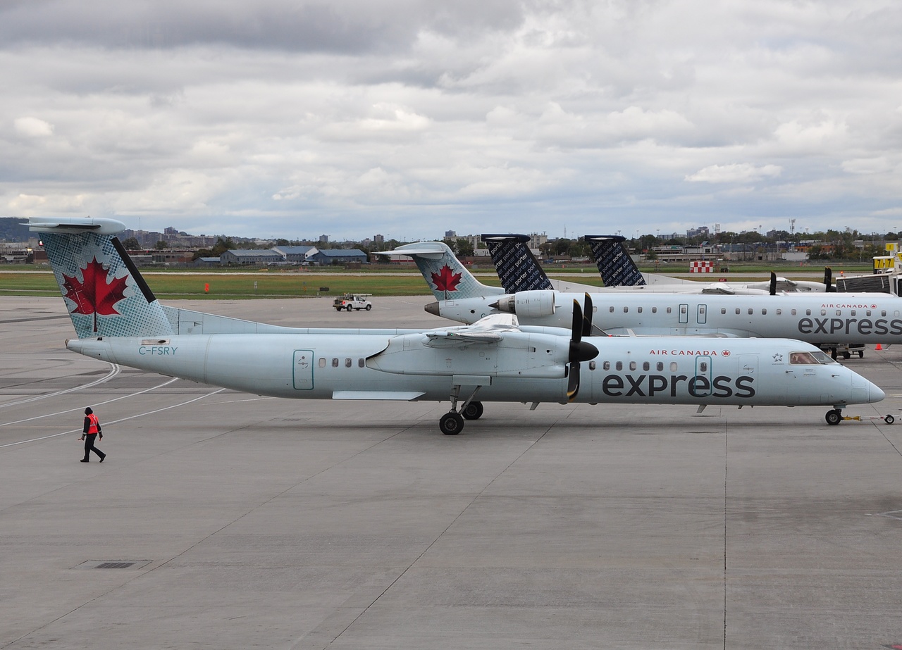 C-FSRY - DHC-8-402Q - Air Canada Express - YUL - 22-09-2014