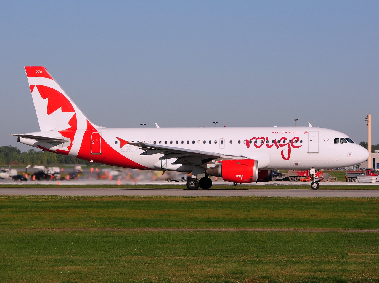C-GBHO - A319-113 - Air Canada Rouge - YUL - 19-09-2014b