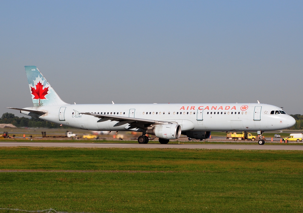 C-GJWI - A321-211 - Air Canada - YUL - 19-09-2014