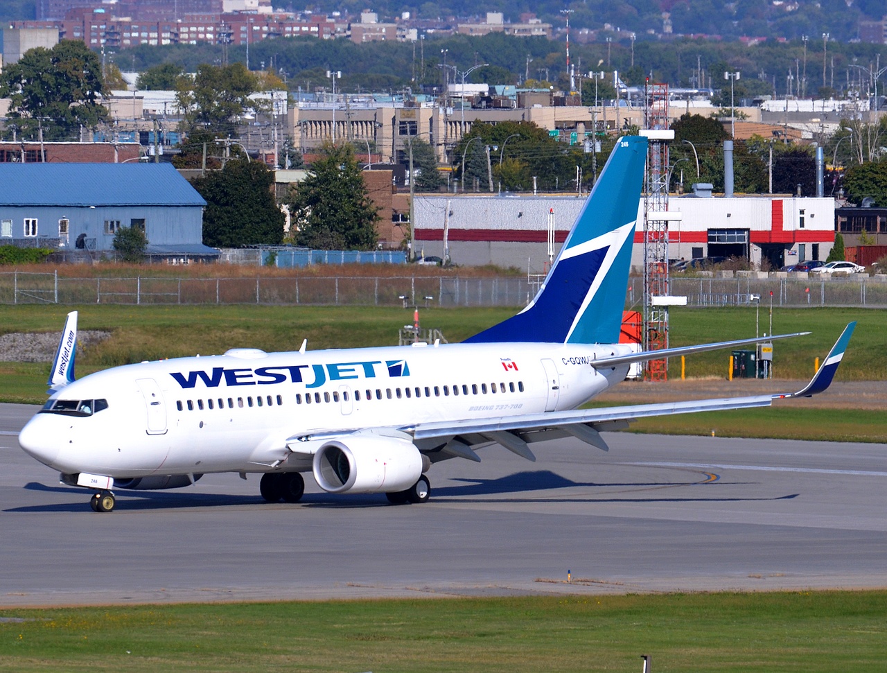 C-GQWJ - 737-7CT(WL) - WestJet - YUL - 19-09-2014