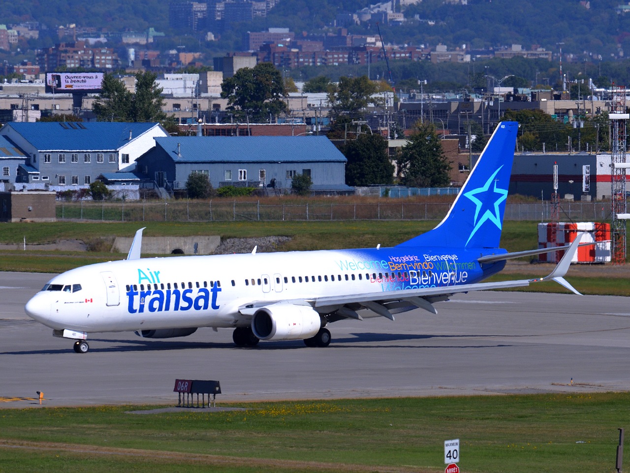 C-GTQB - 737-8Q8(WL) - Air Transat - YUL - 19-09-2014