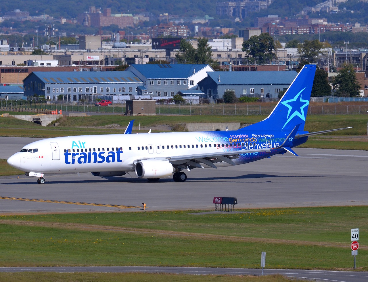 C-GTQG - 737-8Q8(WL) - Air Transat - YUL - 19-09-2014
