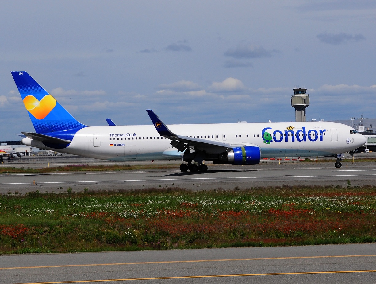 D-ABUH - 767-330(ER)(WL) - Condor - ANC - 01-07-2014