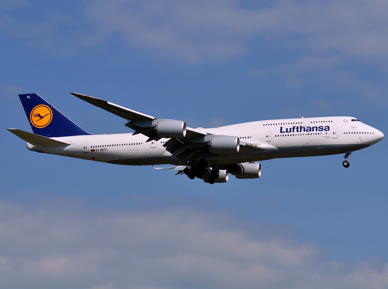 D-ABYL - 747-830 - Lufthansa - FRA - 04-05-2014