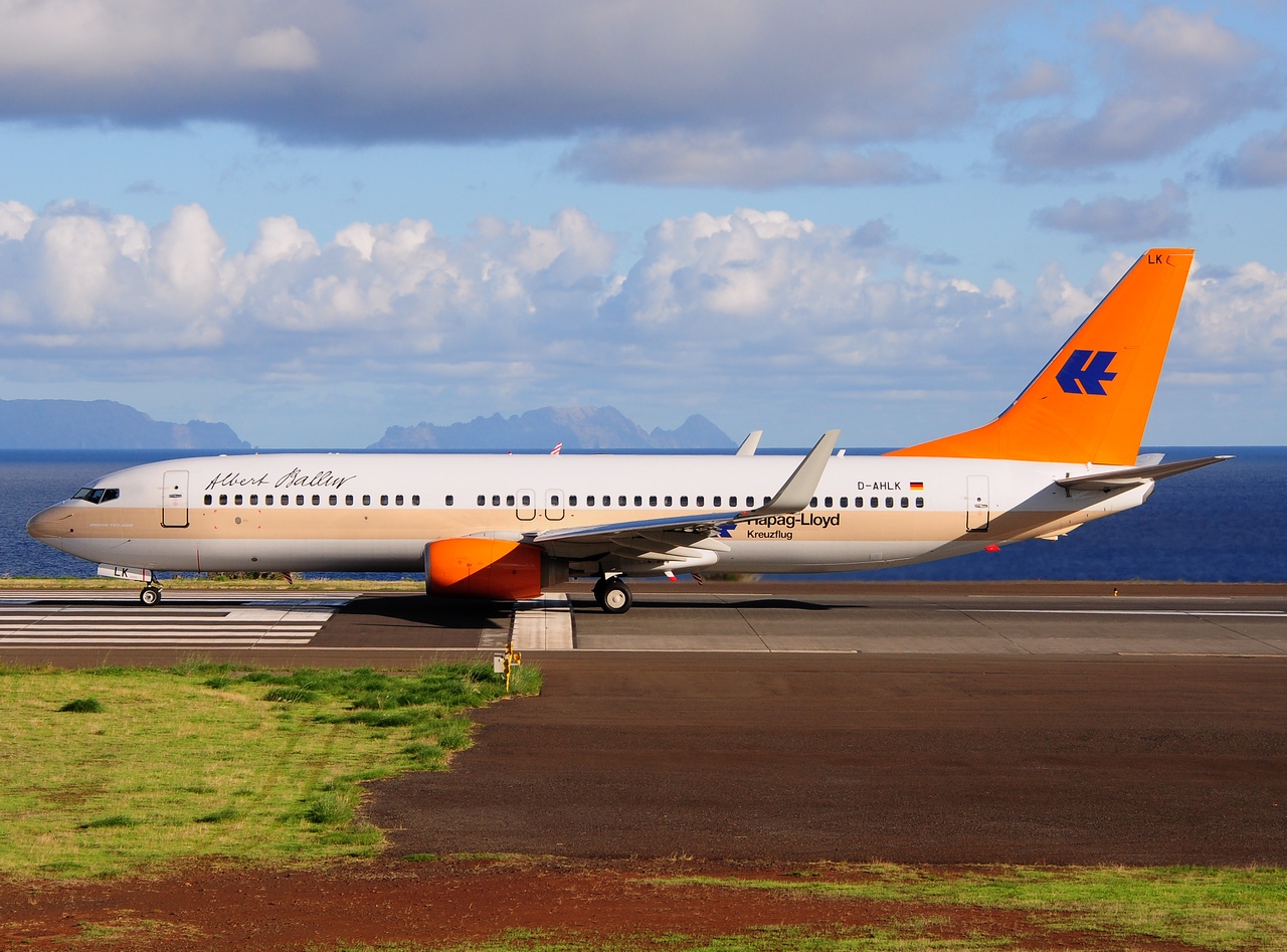 D-AHLK - 737-8K5(WL) - TUIfly - FNC - 30-09-2014g