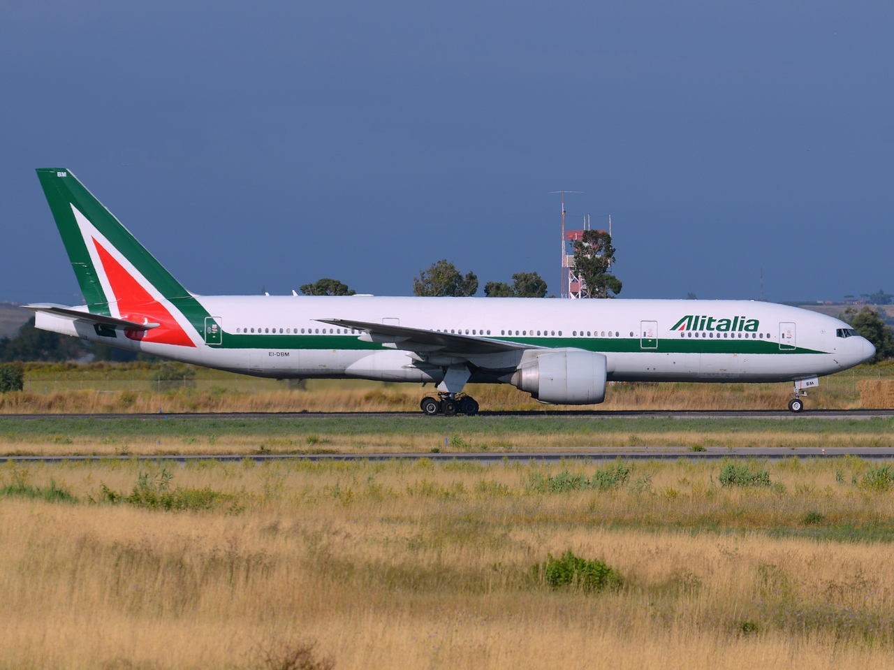 EI-DBM - 777-243(ER) - Alitalia - FCO - 18-06-2014