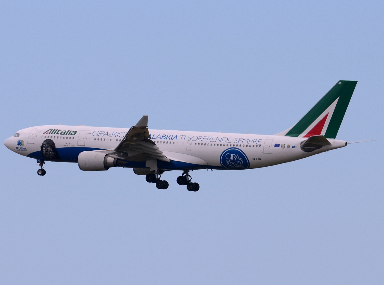 EI-EJG - A330-202 - Alitalia - FCO - 17-06-2014