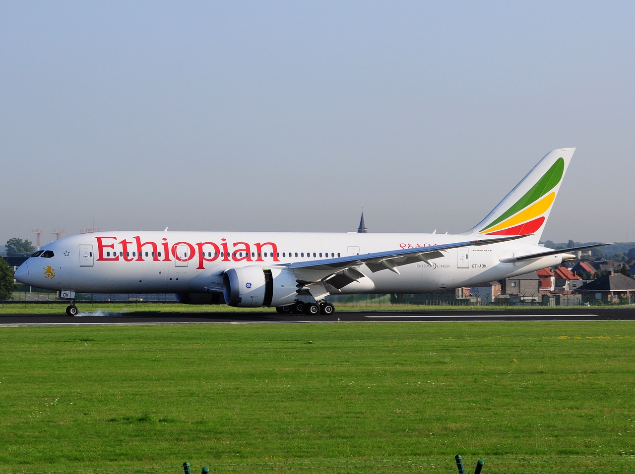 ET-AOV - 787-8 Dreamliner - Ethiopian Airlines - BRU - 31-07-2014