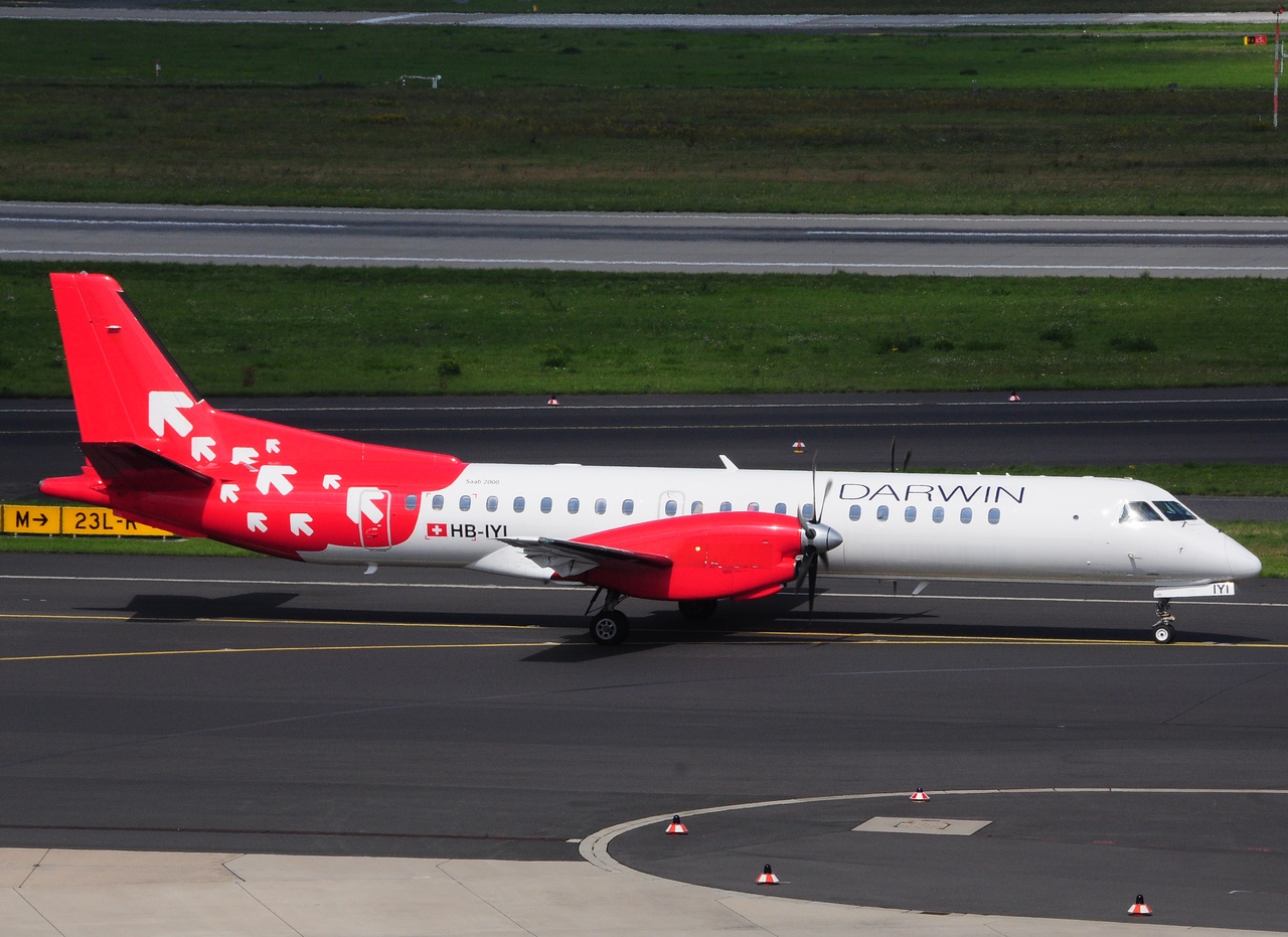 HB-IYI - Saab 2000 - Darwin Airline - DUS - 21-08-2014
