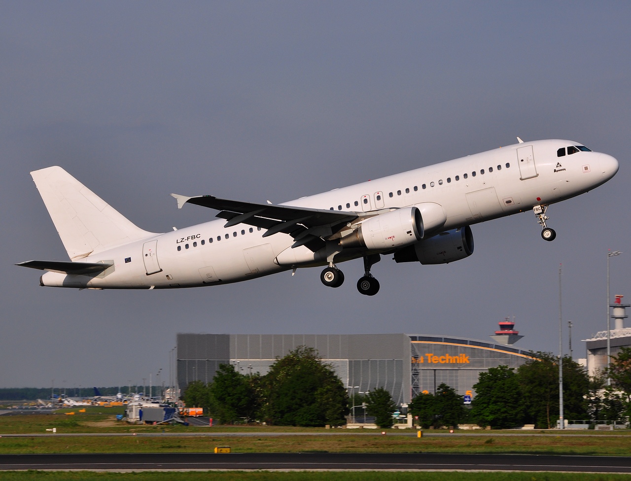 LZ-FBC - A320-214 - Bulgaria Air - FRA - 04-05-2014