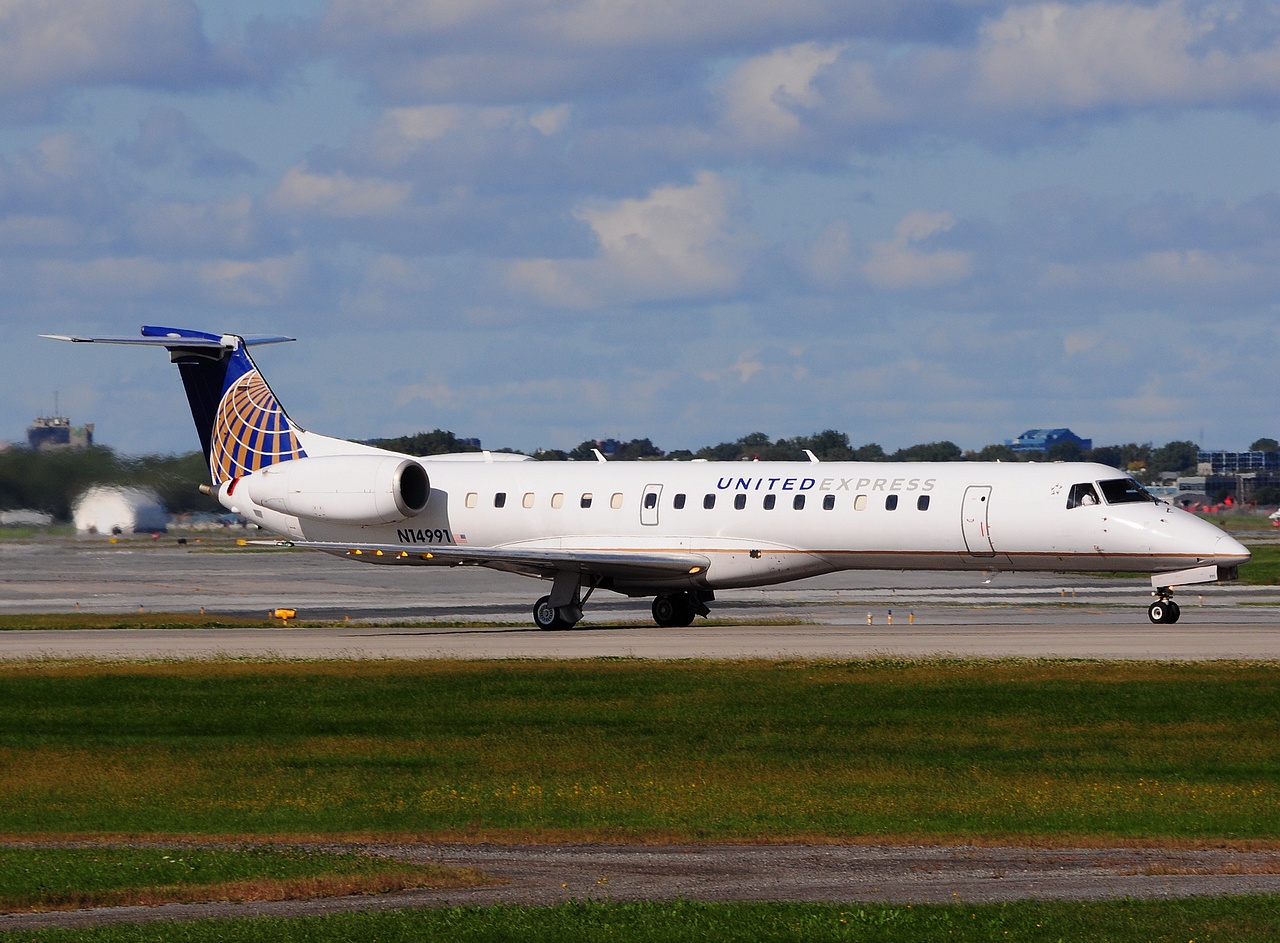 N14991 - ERJ-145LR - United Express - YUL - 18-09-2014