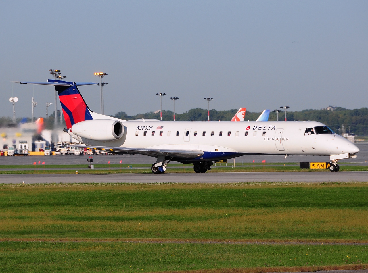 N283SK - ERJ-145LR - Delta Connection - YUL - 19-09-2014