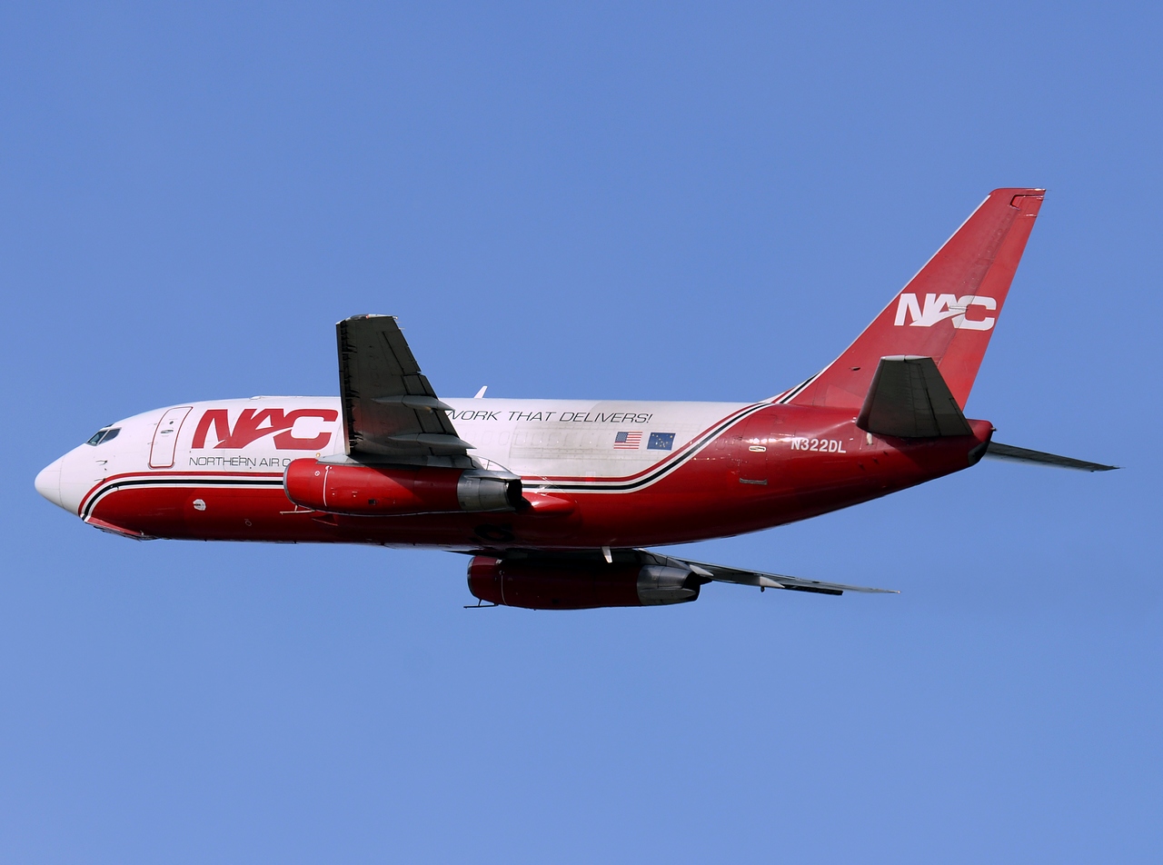 N322DL - 737-232 - Northern Air Cargo - ANC - 01-07-2014b