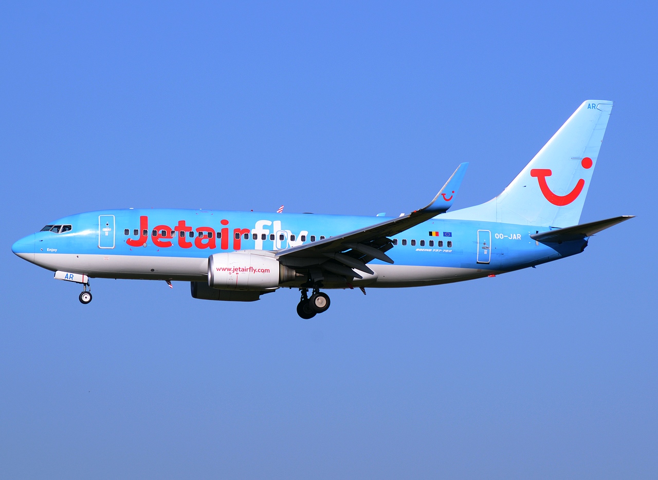 OO-JAR - 737-7K5(WL) - JetairFly - CRL - 01-11-2014