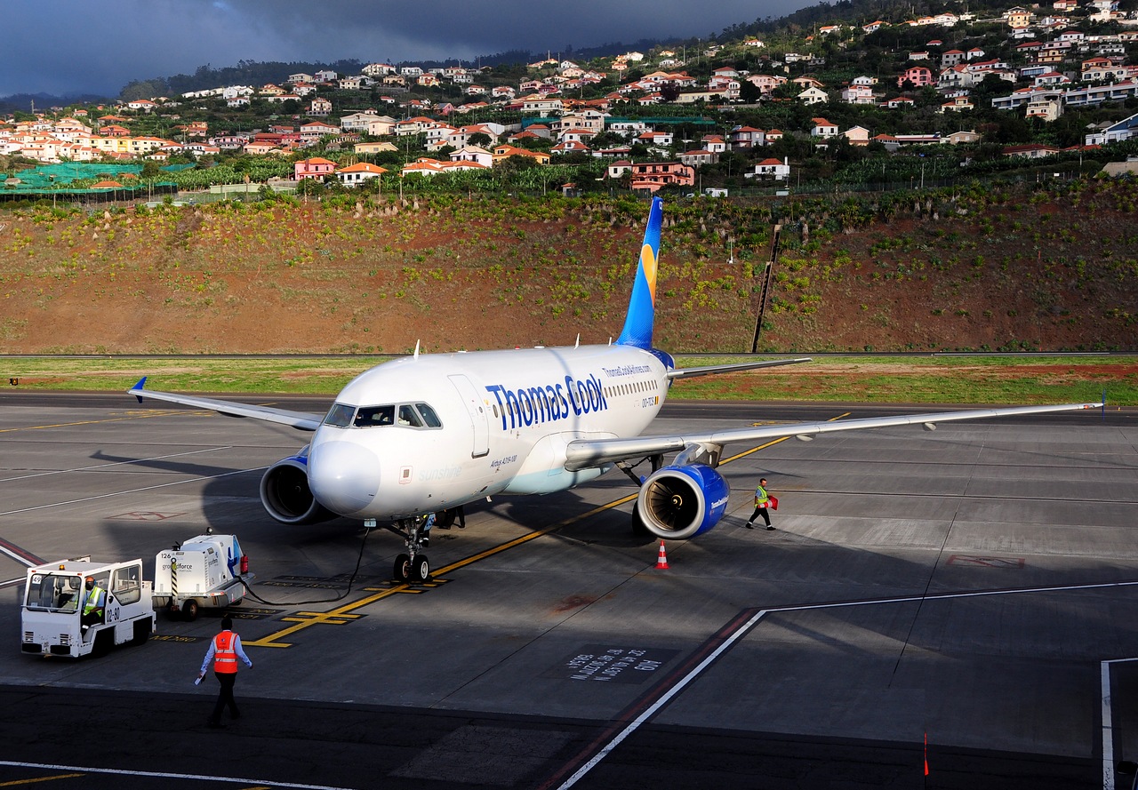 OO-TCS - A319-132 - Thomas Cook Airlines Belgium - FNC - 02-10-2014