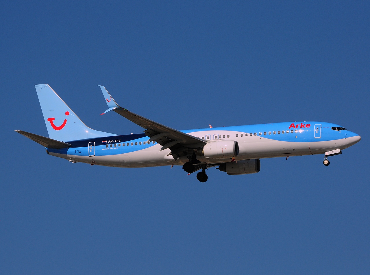 PH-TFC - 737-8K5(WL) - Arke - AYT - 23-08-2014
