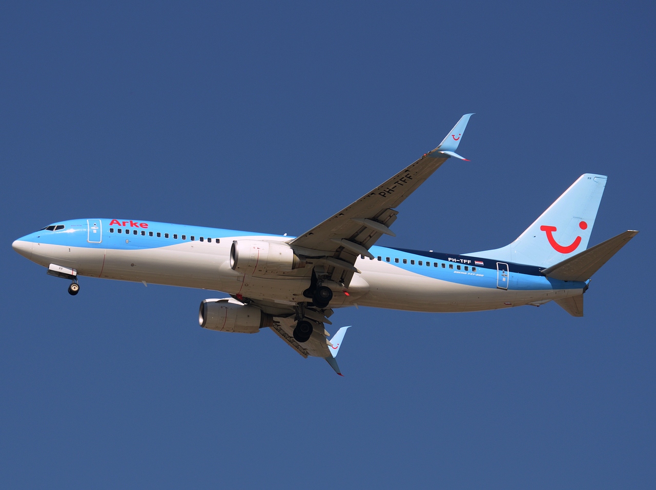 PH-TFF - 737-86N(WL) - Arke - AYT - 26-08-2014