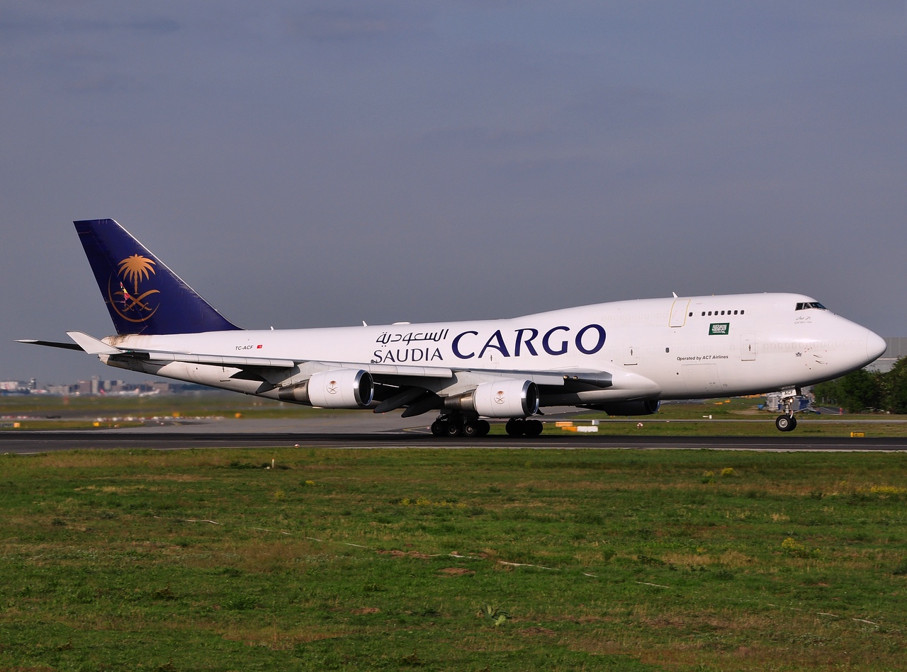 TC-ACF - 747-481 - Saudi Arabian Airlines - FRA - 04-05-2014b