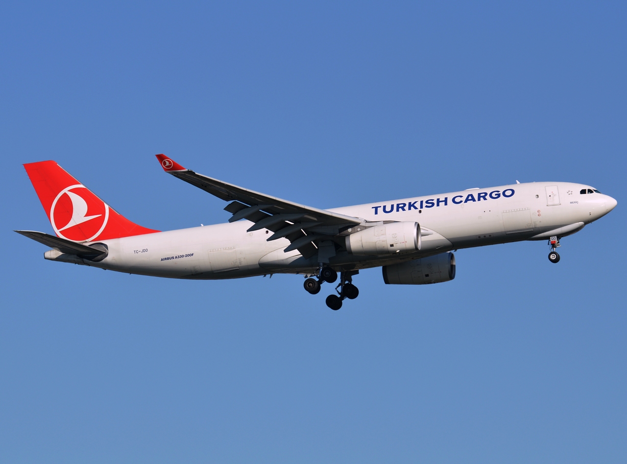 TC-JDO - A330-243F - Turkish Airlines - IST - 30-03-2014