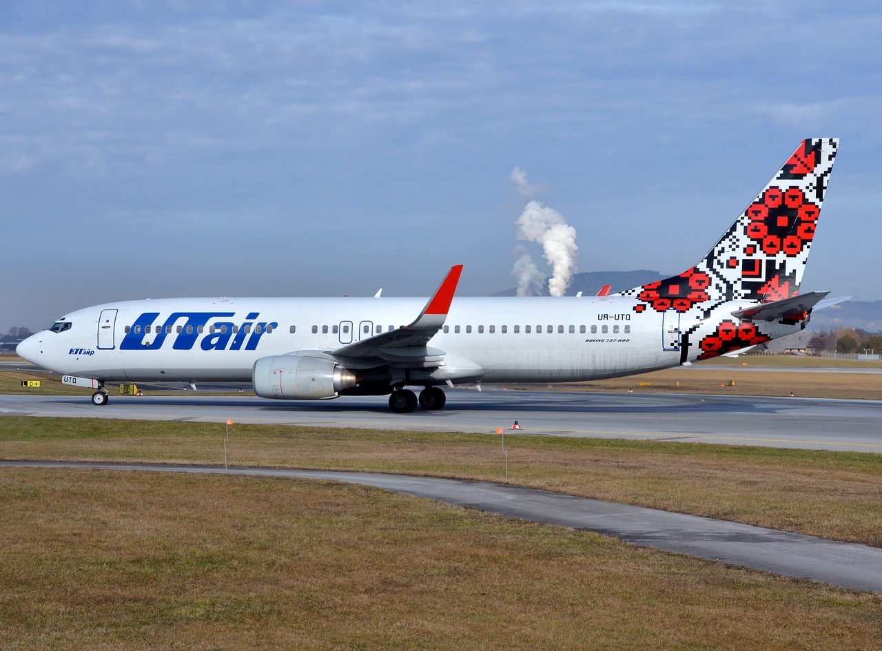 UR-UTQ - 737-83N(WL) - UTAir-Ukraine - SZG - 11-01-2014