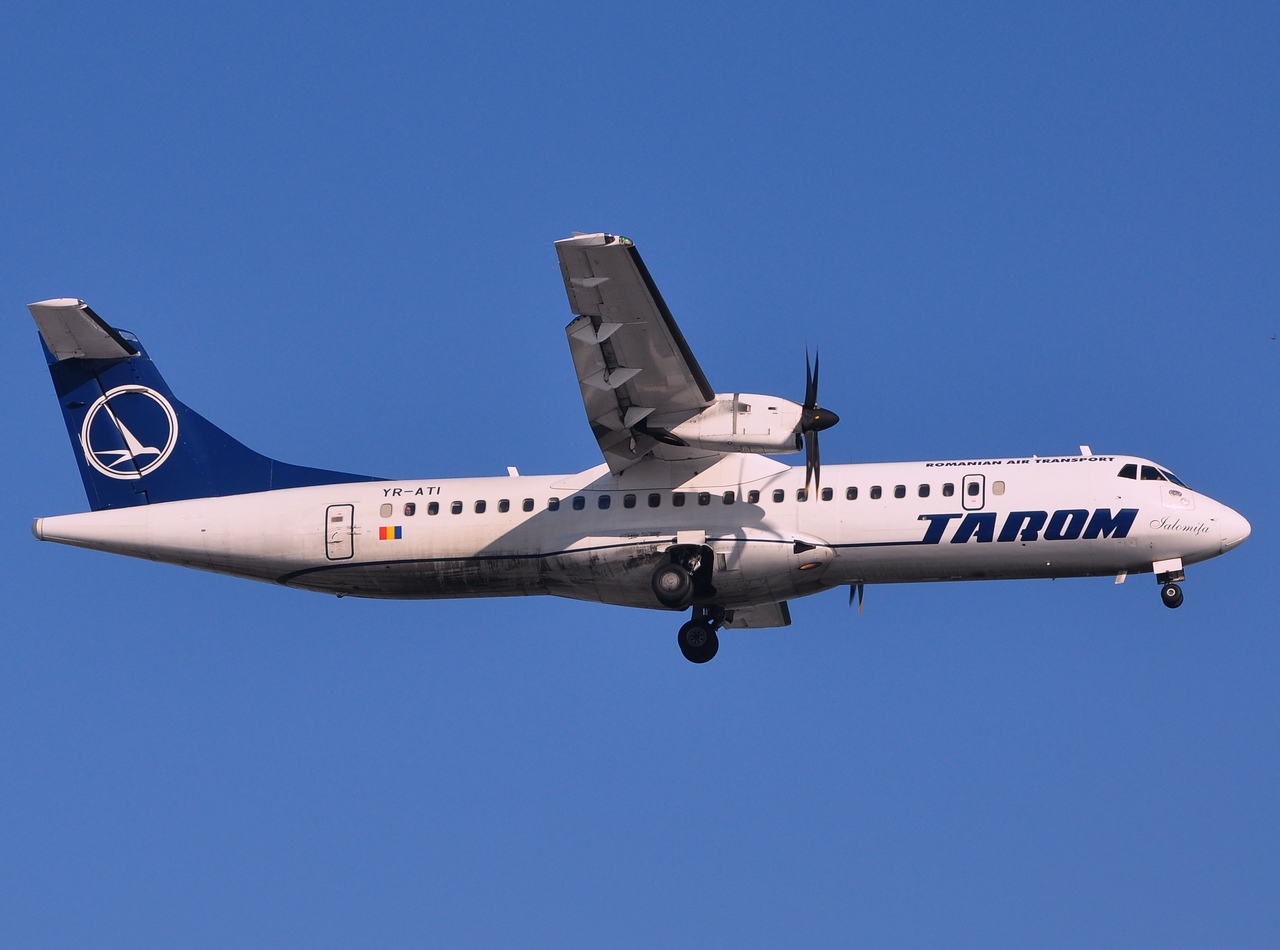 YR-ATI - ATR 72-500 (72-212A) - Tarom - OTP - 14-02-2014