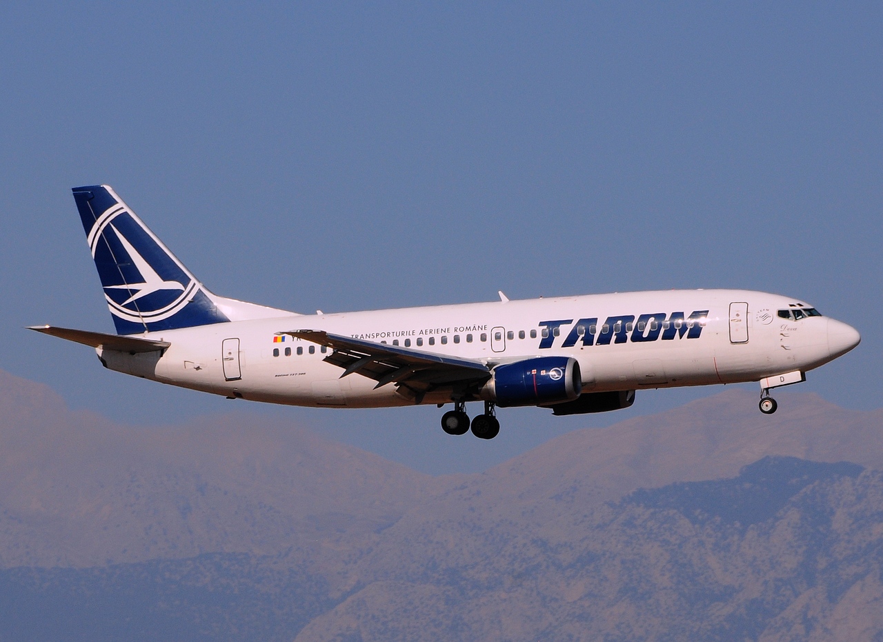 YR-BGD - 737-38J - Tarom - AYT - 25-08-2014