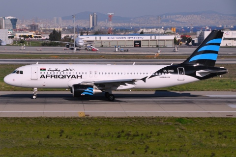 5A-ONB - A320-214 - Afriqiyah Airways - IST - 30-03-2014b