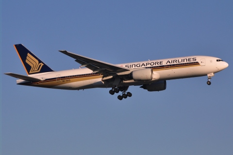 9V-SVG - 777-212(ER) - Singapore Airlines - IST - 31-03-2014