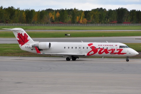 C-FIJA - CRJ-200ER - Air Canada Jazz - YUL - 22-09-2014
