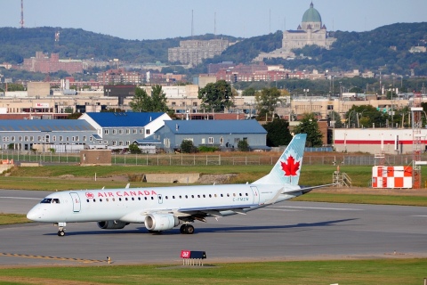 C-FMZW - ERJ-190AR (ERJ-190-100 IGW) - Air Canada - YUL - 19-09-2014