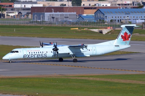 C-FSRN - DHC-8-402Q - Air Canada Express - YUL - 19-09-2014
