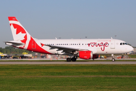 C-FYKV - A319-111 - Air Canada Rouge - YUL - 19-09-2014